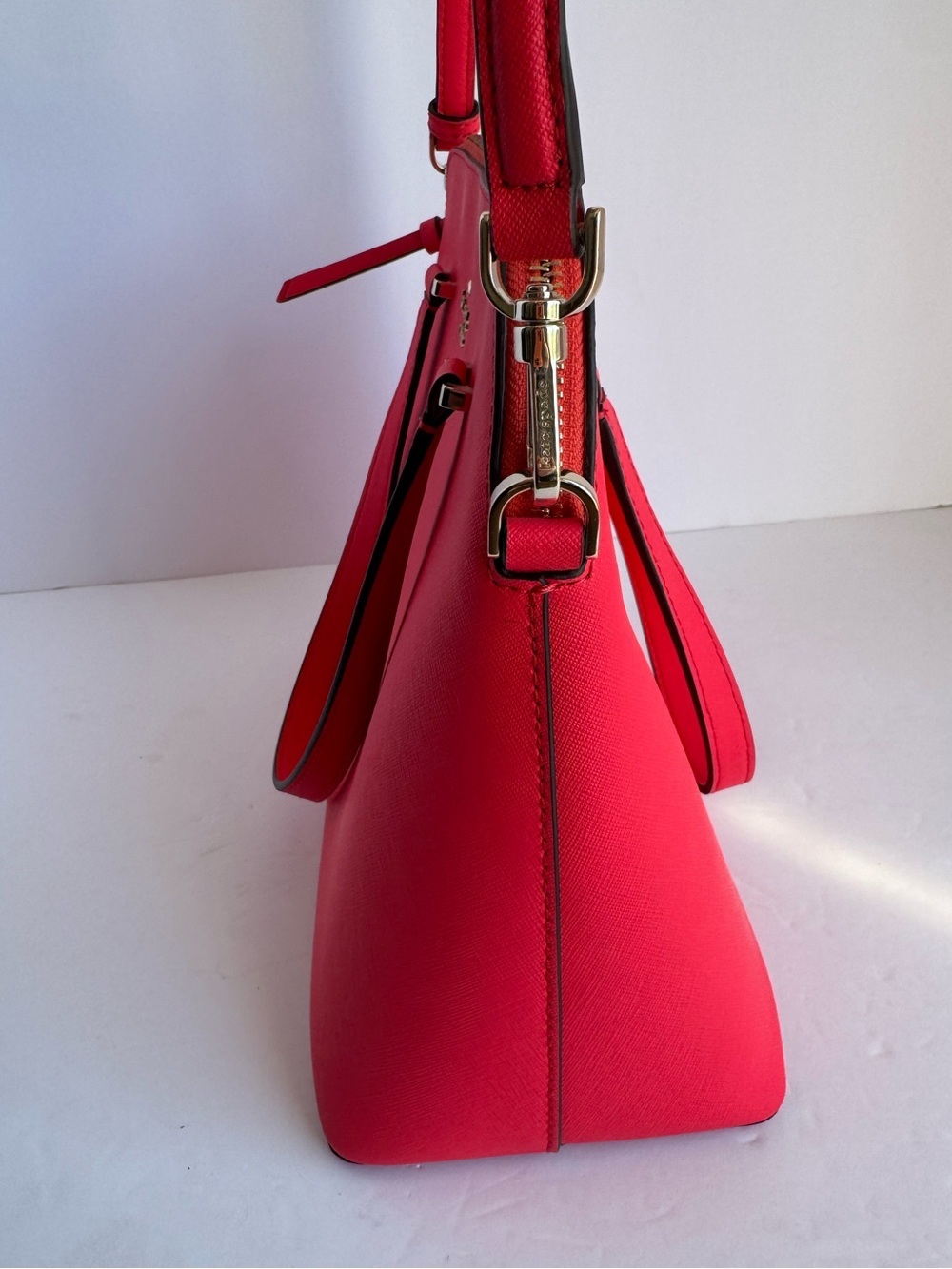 Kate Spade New York Hot Pink Maise Dome Saffiano Leather Crossbody Satchel Purse - Picture 8 of 16